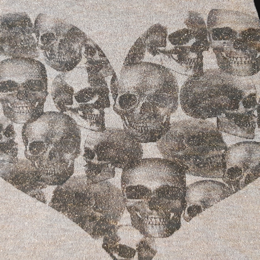 Skull Tank - Picture 13 of 13